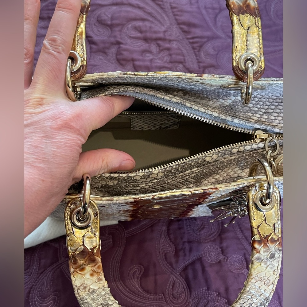 Gorgeous Python Lady Dior New. - Picture 7 of 7